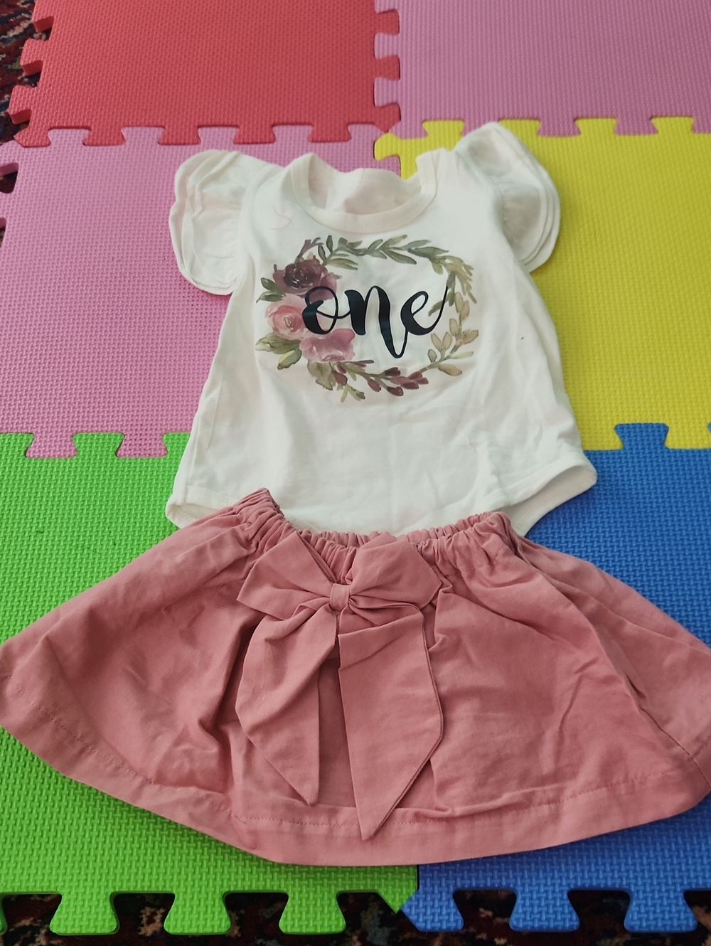 Toddler Pink Bow Skirt and Cream 'One' Graphic Top Set